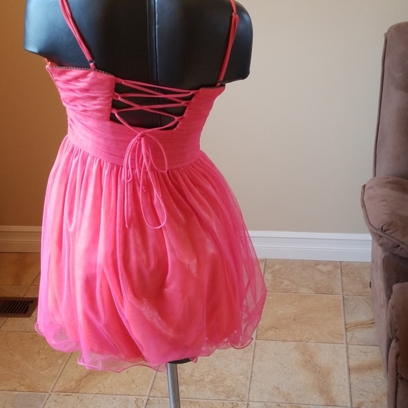 Dress - Picture 2 of 5